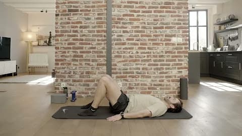 Dynamic Glute Bridge