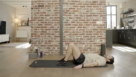 Maintien du pont pieds à 90°